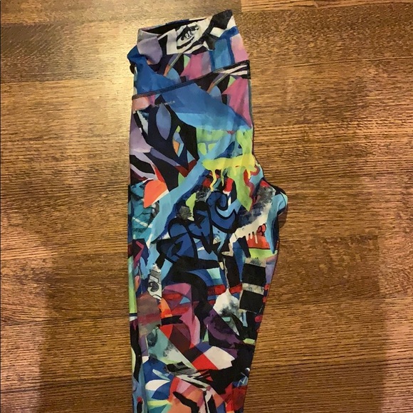 Reebok Crossfit pants size L - Picture 3 of 3